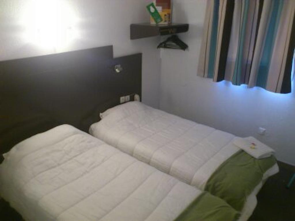 The Originals Access, Hotel Beziers Est Вильнёв-ле-Безье Экстерьер фото