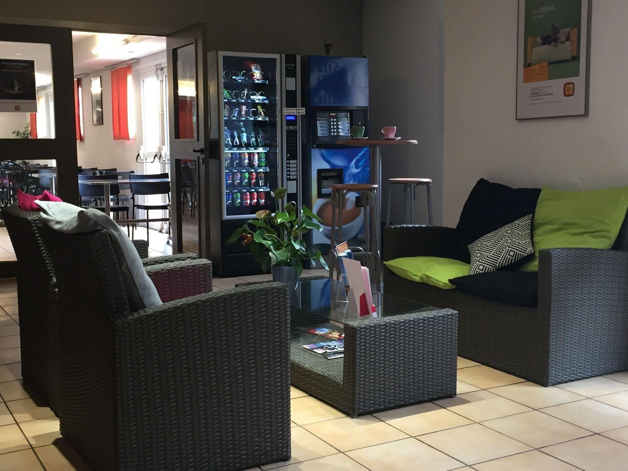 The Originals Access, Hotel Beziers Est Вильнёв-ле-Безье Экстерьер фото