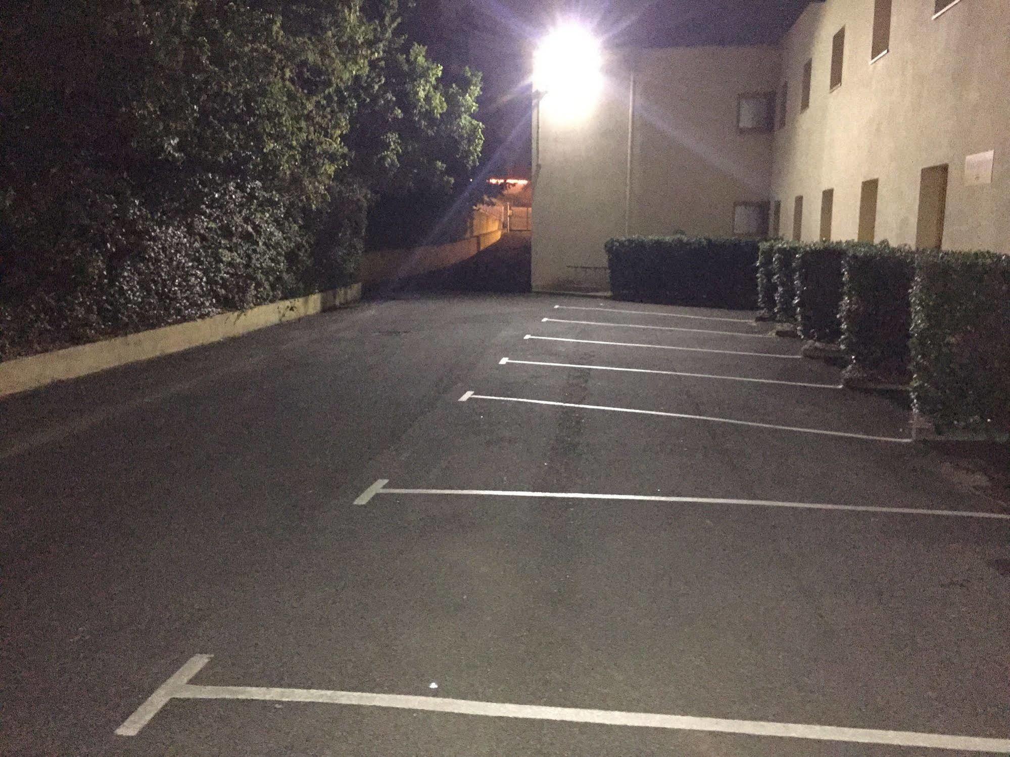 The Originals Access, Hotel Beziers Est Вильнёв-ле-Безье Экстерьер фото